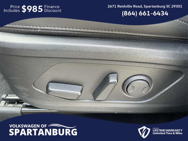 Used 2024 Kia Sorento S image 18