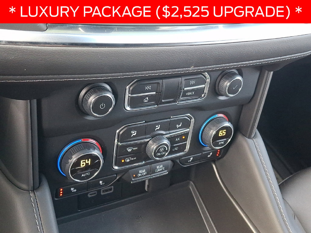 Used 2023 Chevrolet Tahoe Z71 w/ Luxury Package AWD/4WD image 17