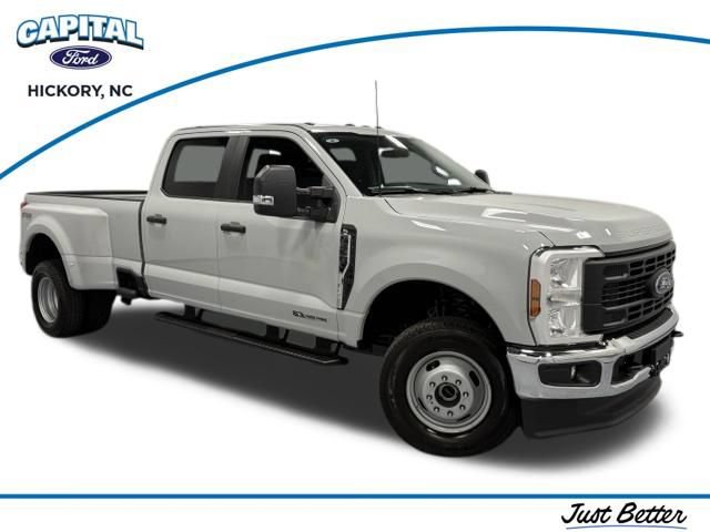 New 2026 Ford F350 XL AWD/4WD image 1