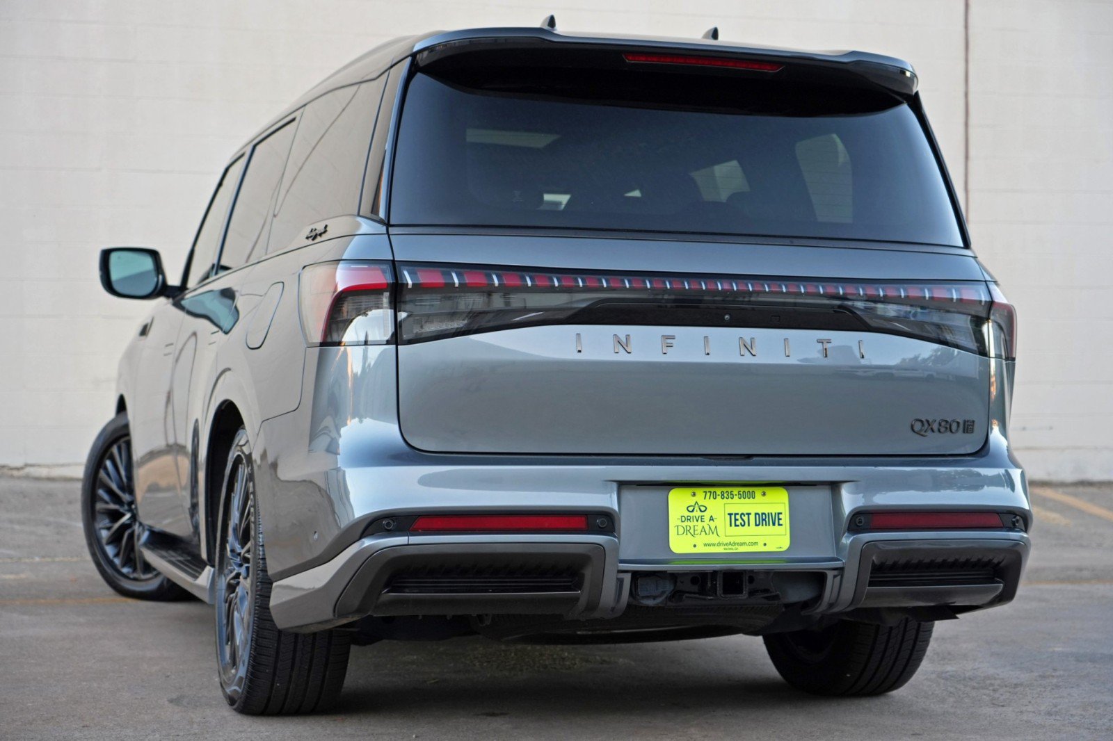 Used 2025 INFINITI QX80 Autograph AWD/4WD image 6
