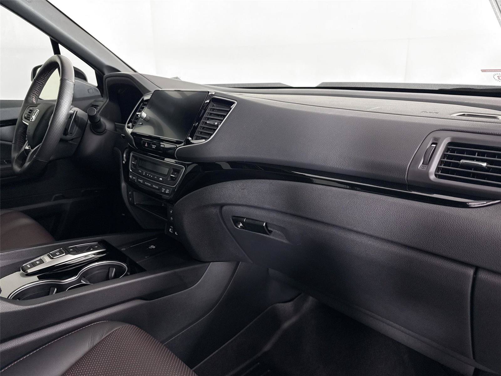 Used 2025 Honda Ridgeline Black Edition image 50