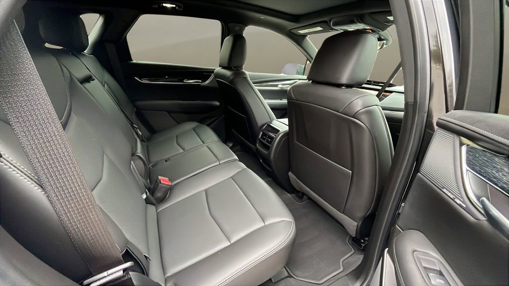 Certified 2021 Cadillac XT5 Premium Luxury AWD/4WD image 15