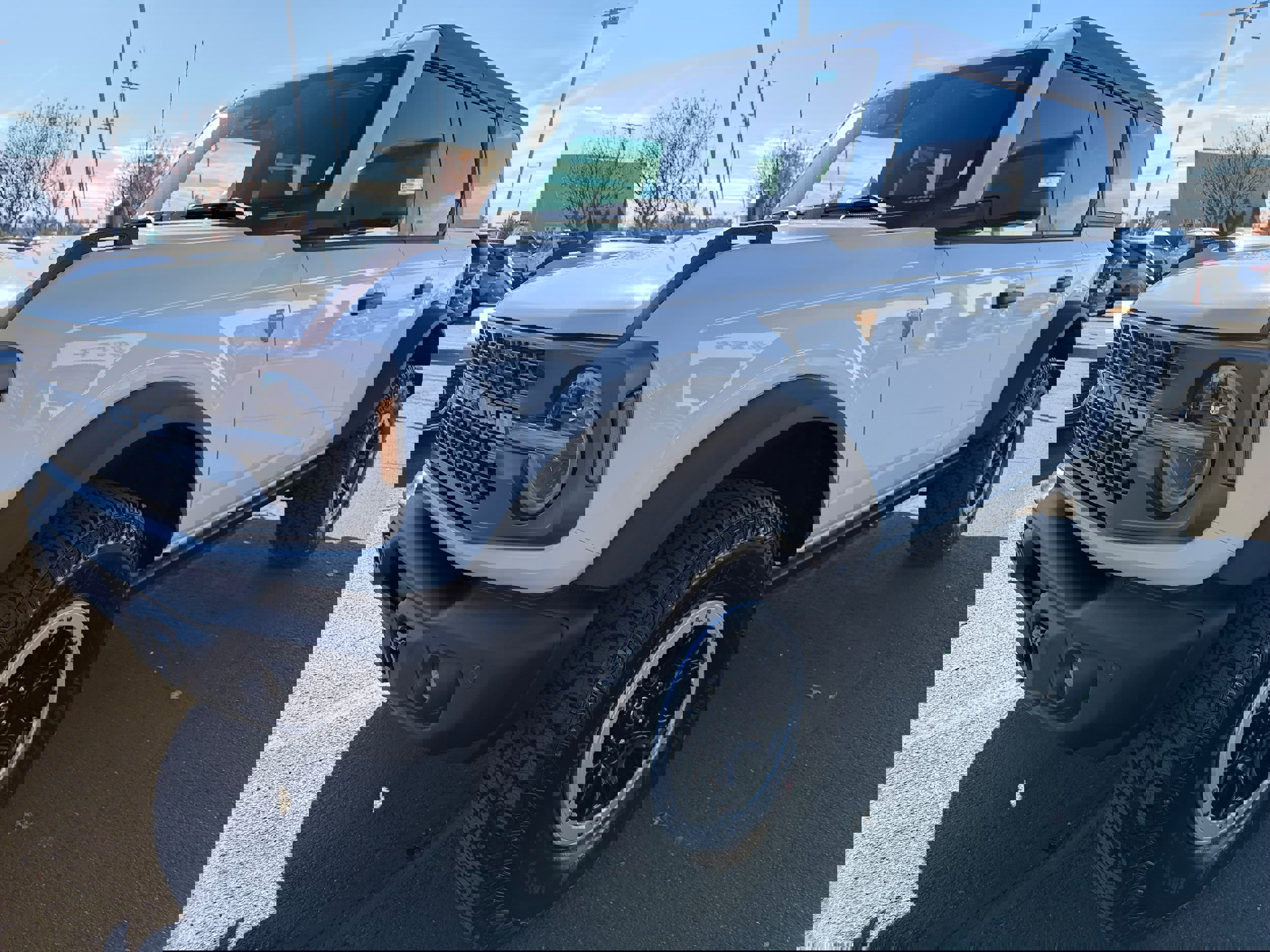 New 2025 Ford Bronco Badlands image 8