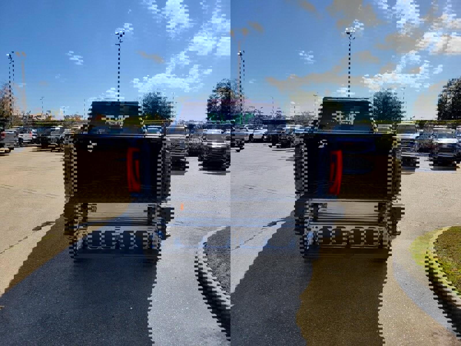 New 2026 GMC Sierra 2500 Denali w/ Denali Reserve Package image 8