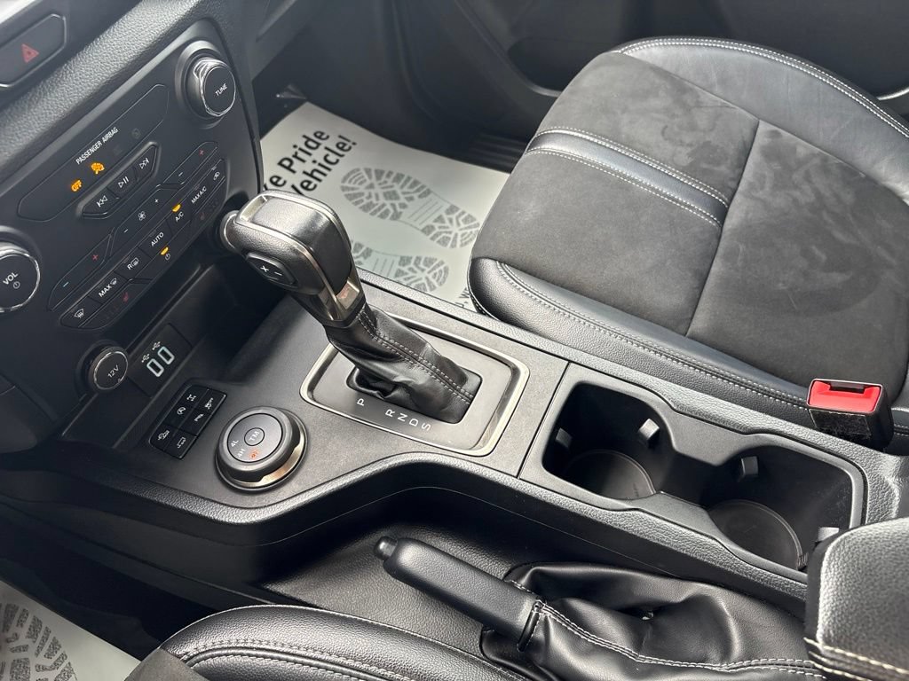 Used 2021 Ford Ranger Lariat w/ Tremor Off-Road Package AWD/4WD image 17
