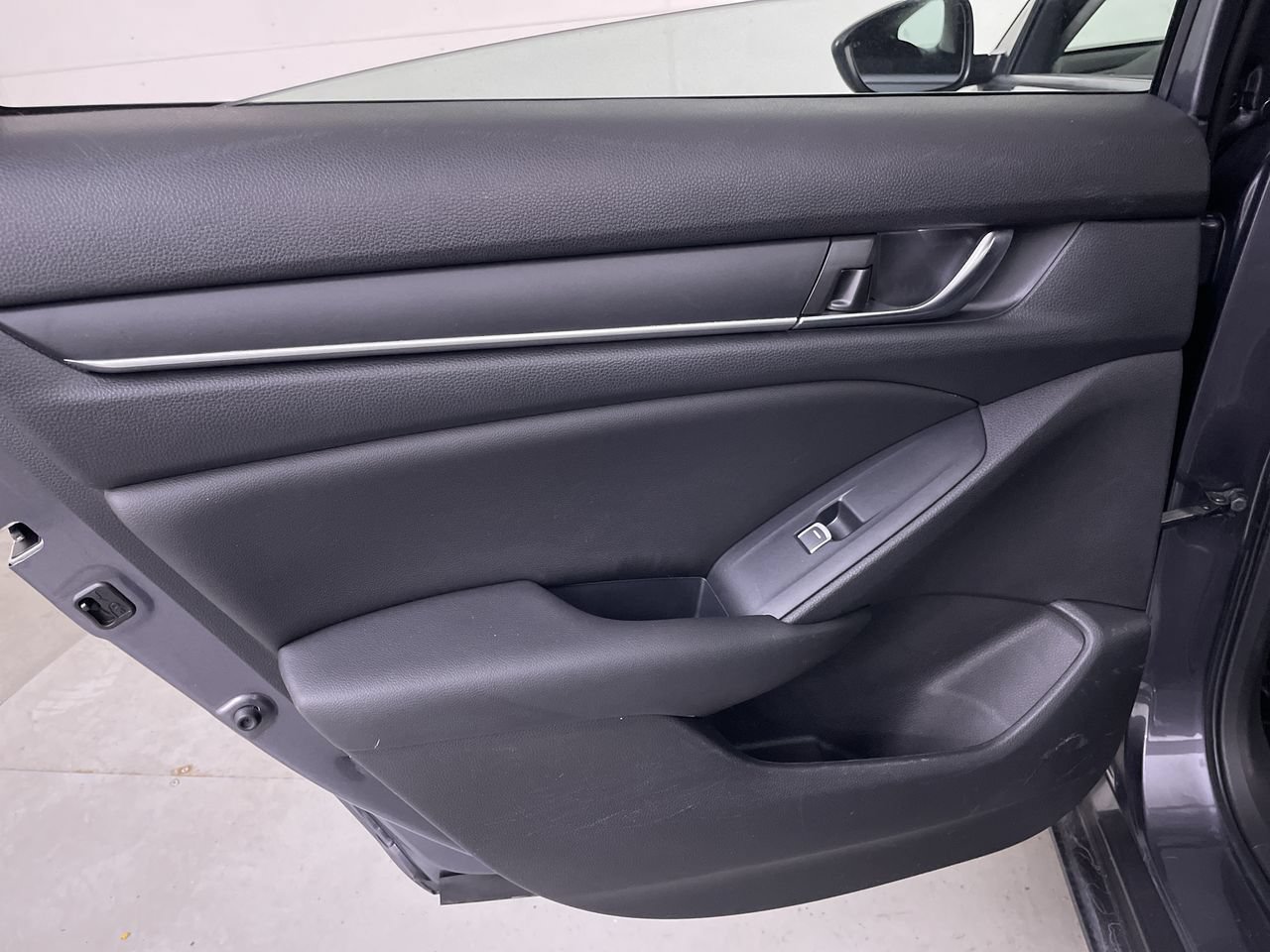 Used 2020 Honda Accord LX image 18