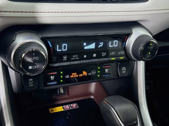 Certified 2025 Toyota RAV4 Limited FWD image 17