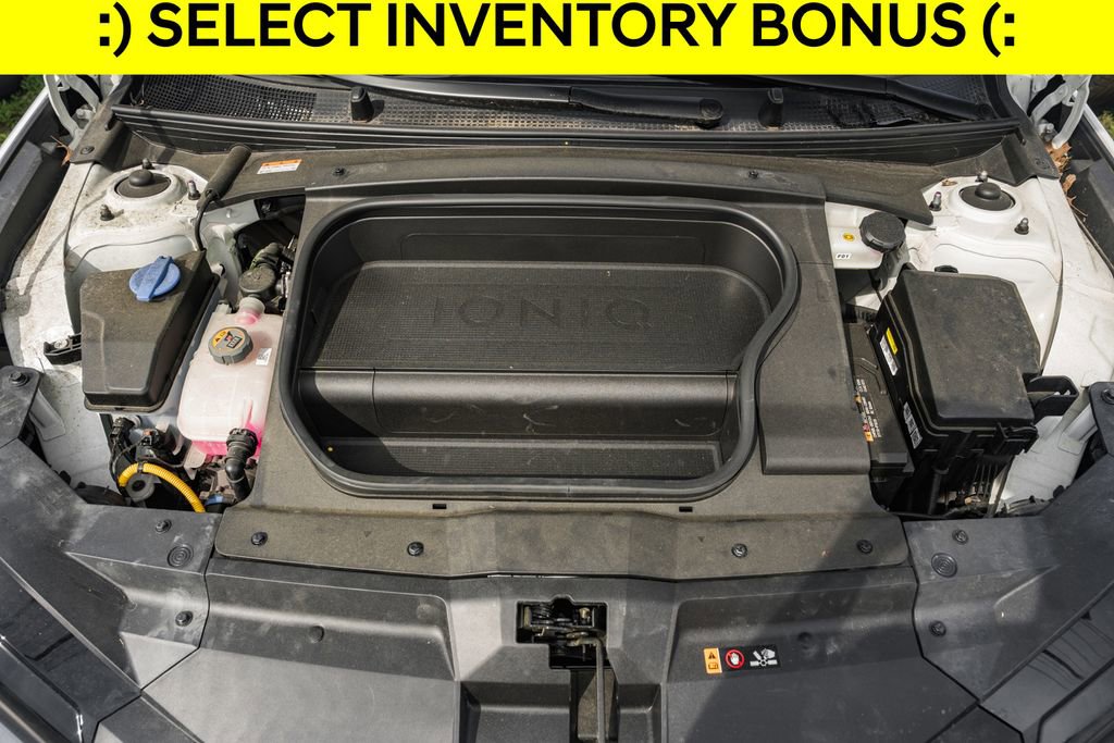 New 2024 Hyundai Ioniq 6 Limited image 18