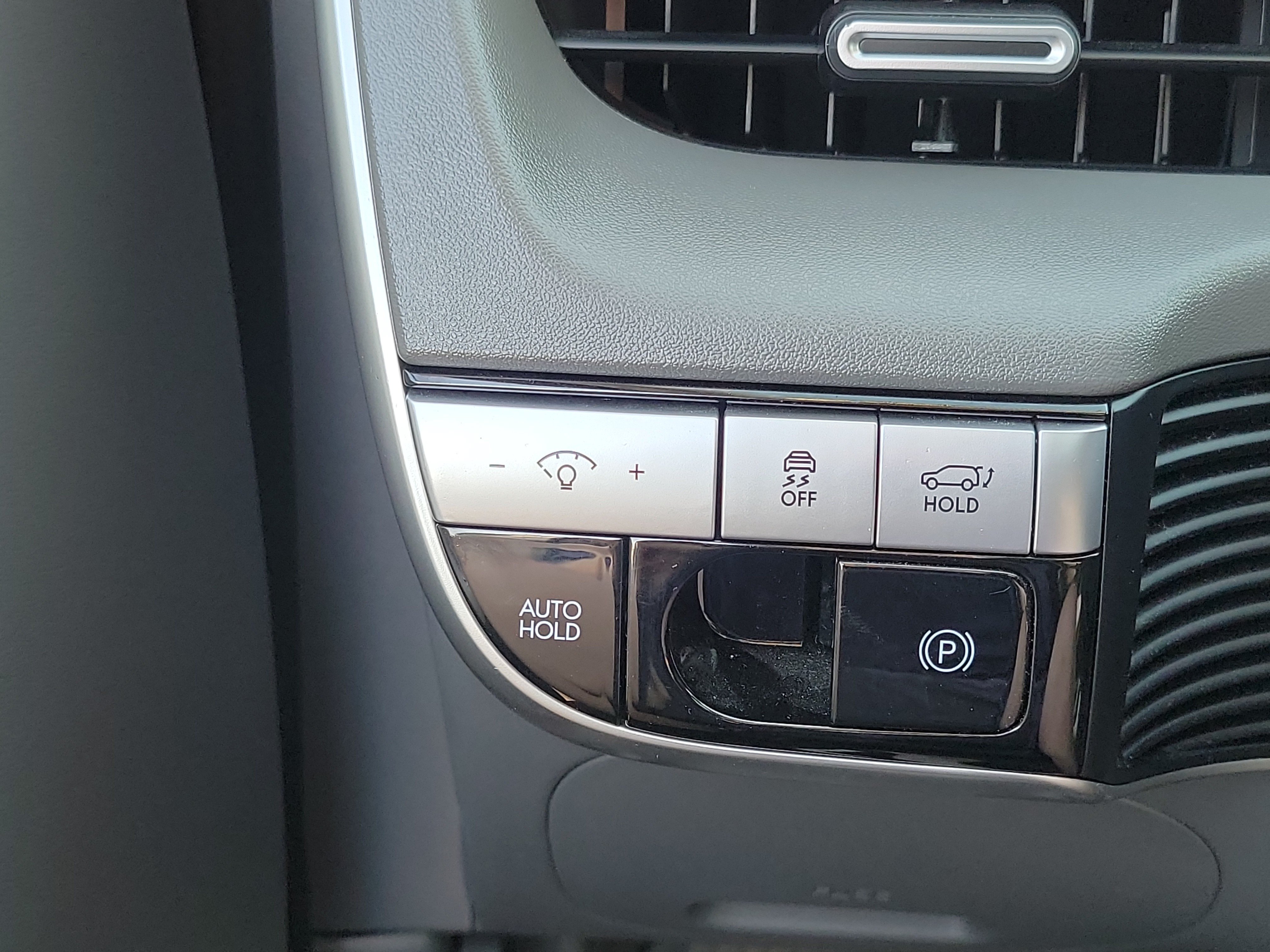 Certified 2024 Hyundai Ioniq 5 SEL RWD image 12