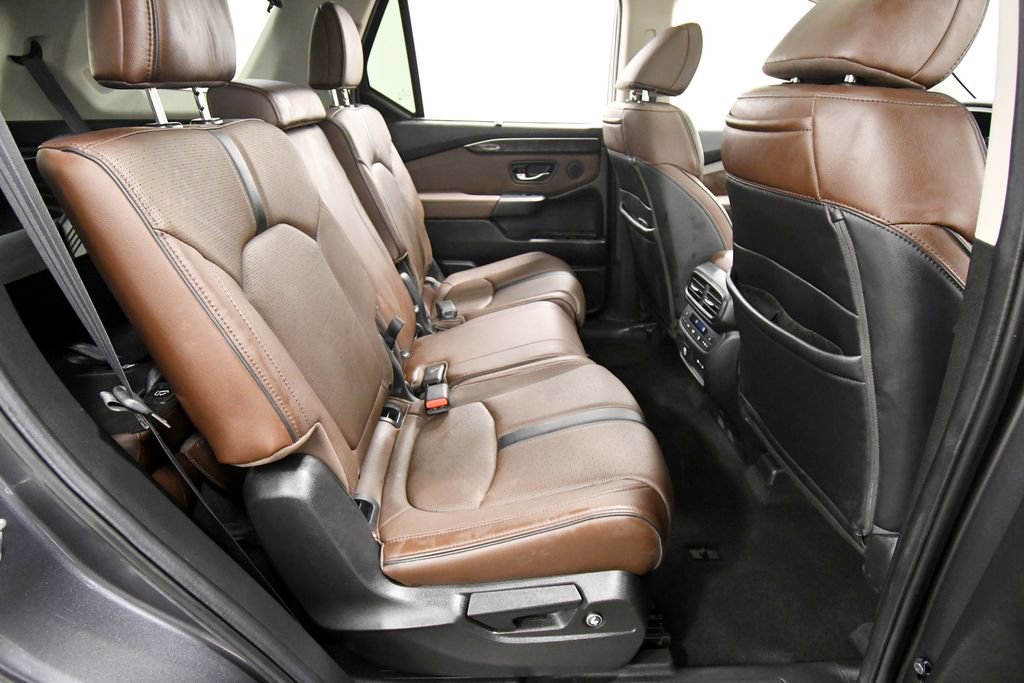 Certified 2025 Honda Pilot Elite image 18