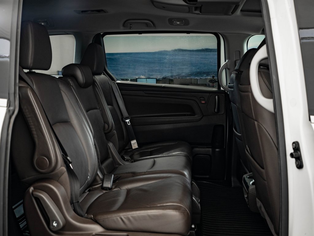 Used 2018 Honda Odyssey Elite image 45