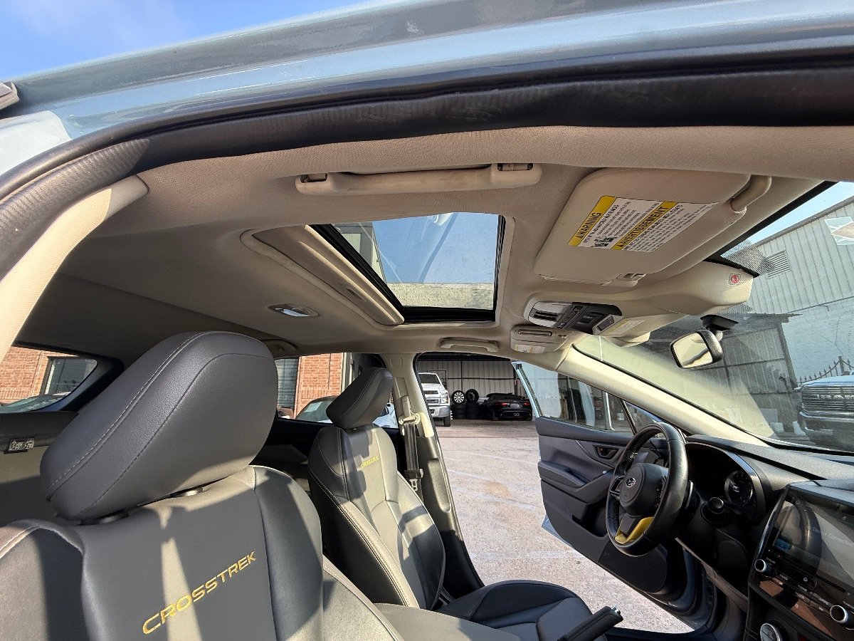 Used 2022 Subaru Crosstrek 2.5i Sport w/ Moonroof Package AWD/4WD image 18