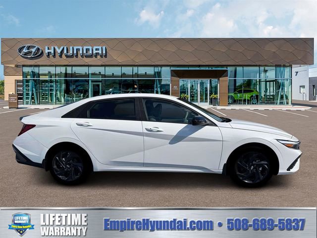 New 2026 Hyundai Elantra Sport image 9