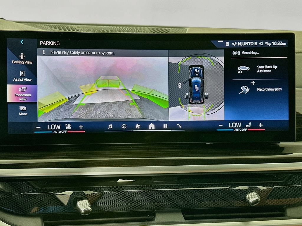 Certified 2024 BMW X7 xDrive40i w/ M Sport Package AWD/4WD image 14