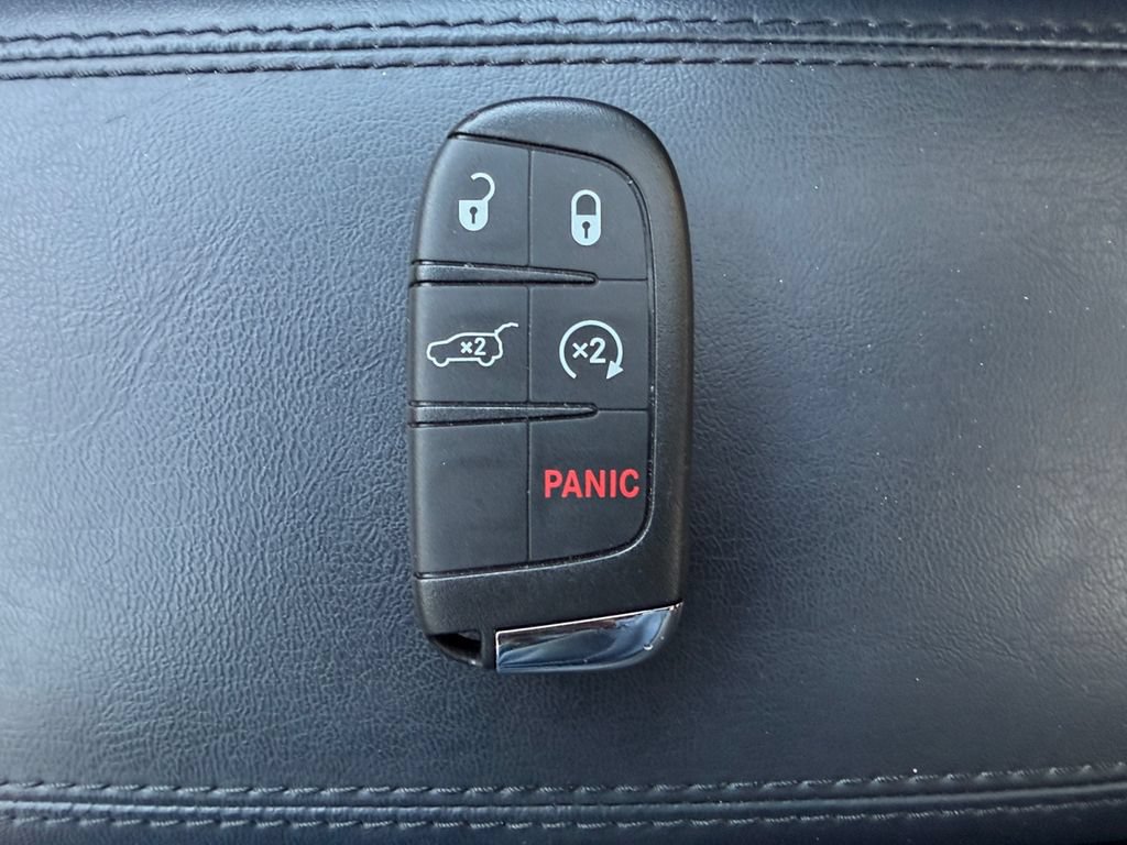 Used 2024 Jeep Compass Limited w/ High Altitude Package AWD/4WD image 34