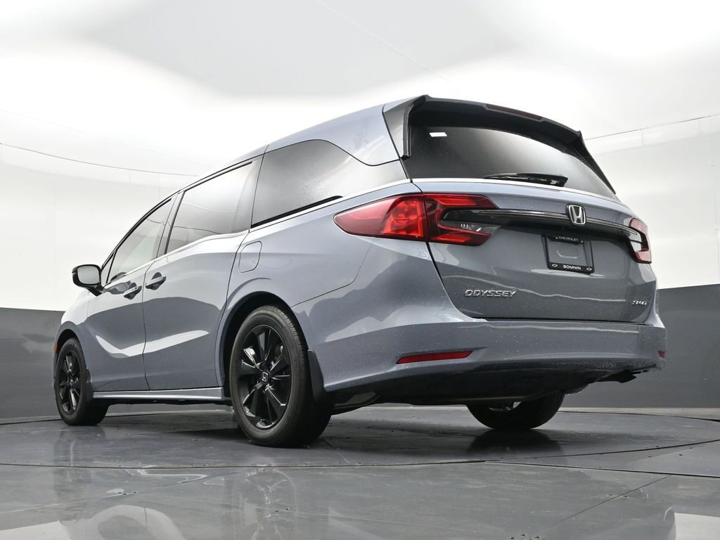 Used 2024 Honda Odyssey Sport image 25