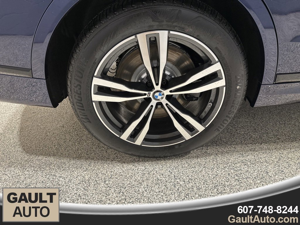 New 2026 BMW X7 M60i image 22