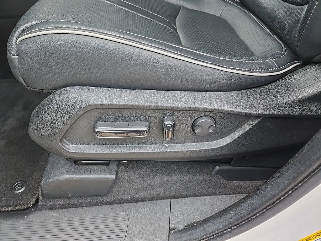 Used 2023 Honda Pilot Elite image 39