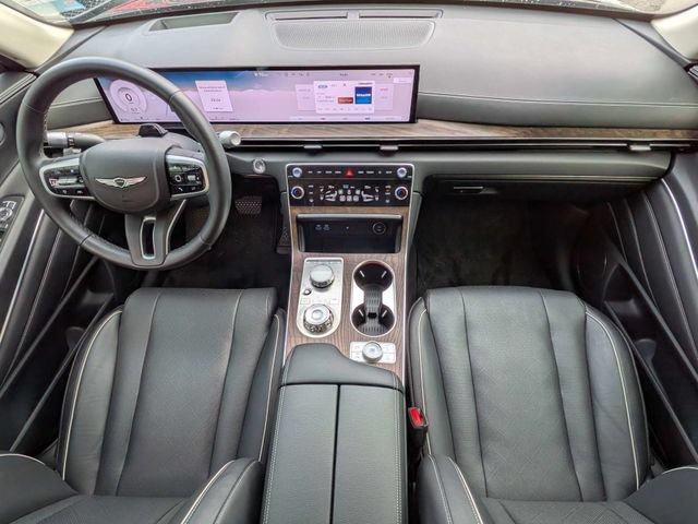 Used 2025 Genesis GV80 3.5T Advanced AWD/4WD image 18