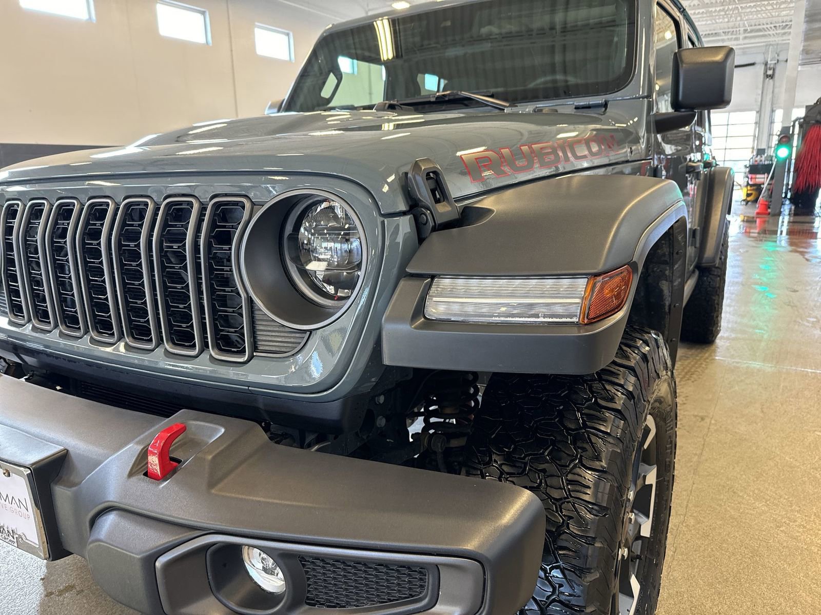 Used 2025 Jeep Wrangler Rubicon image 26