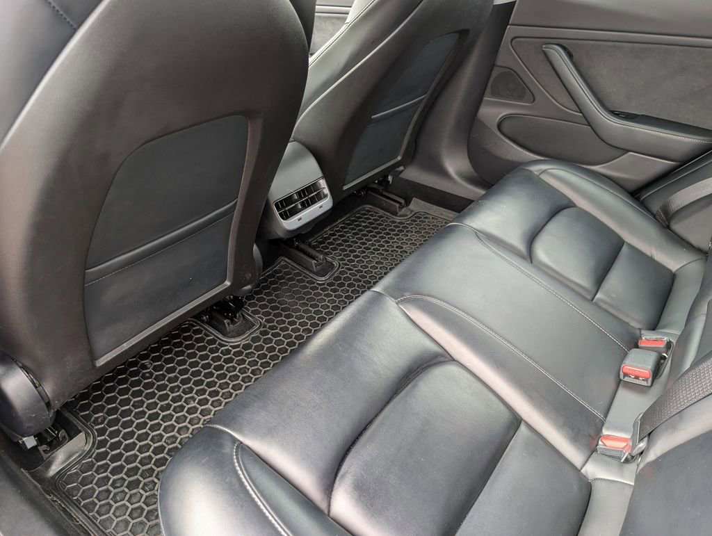 Used 2020 Tesla Model 3 Long Range image 19