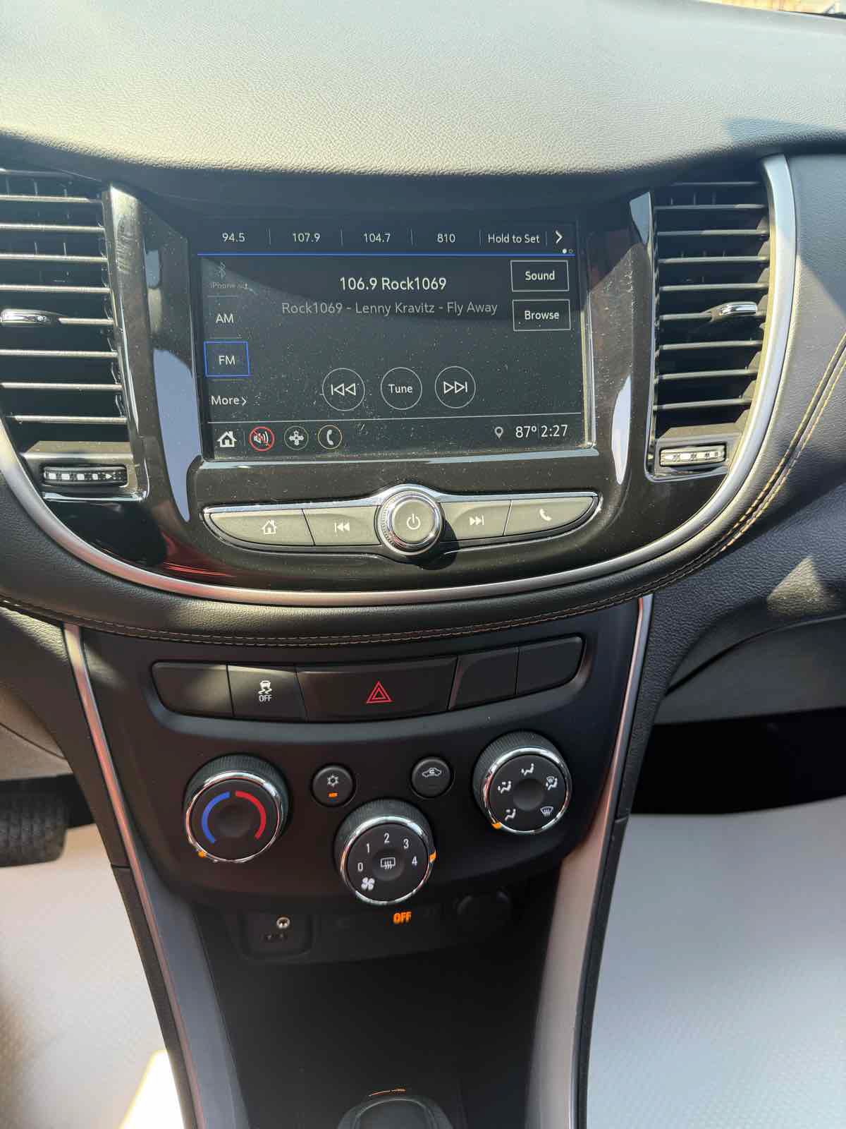 Used 2019 Chevrolet Trax LS w/ Tint and Cruise Package FWD image 22