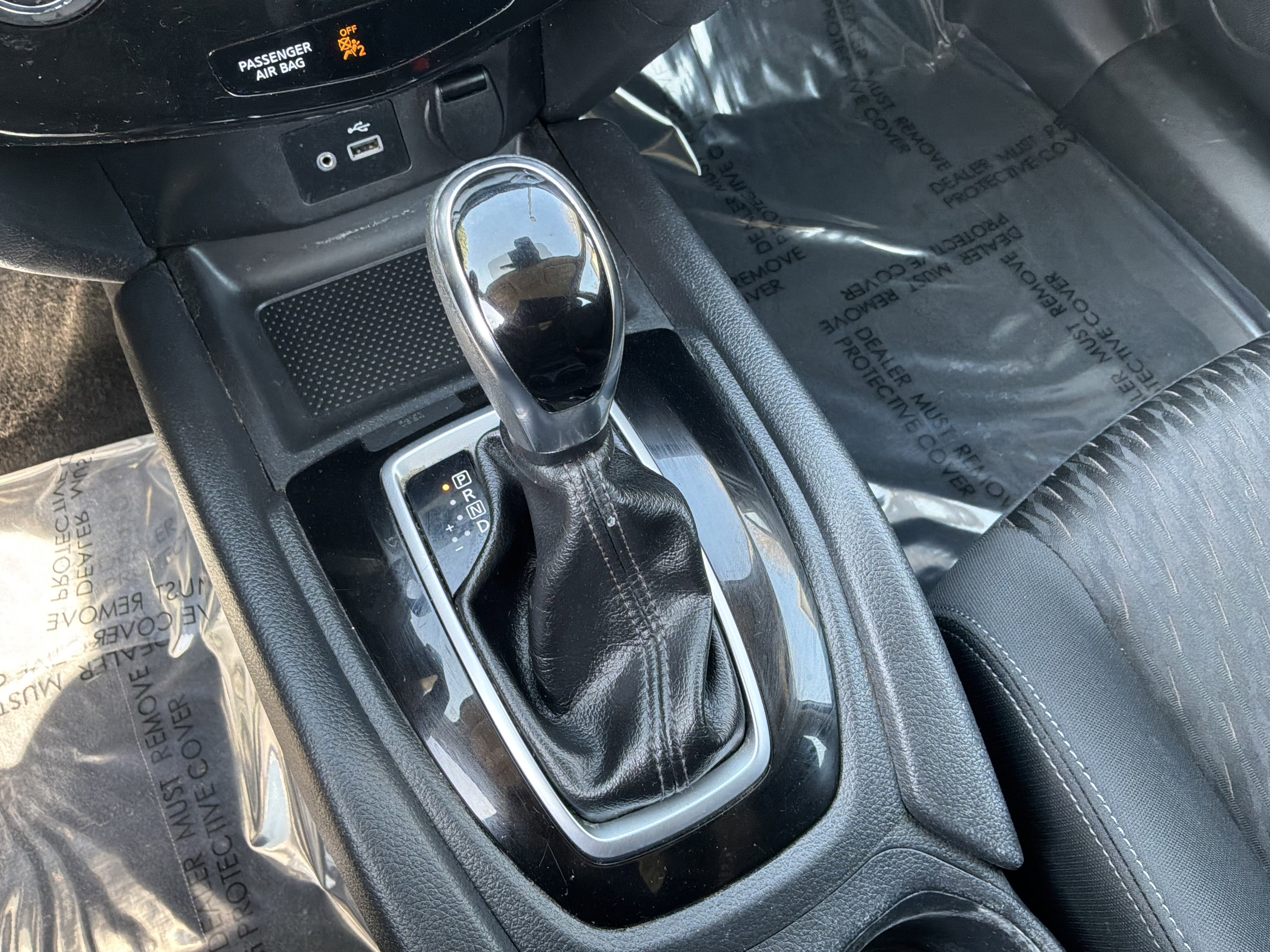 Used 2019 Nissan Rogue S image 30