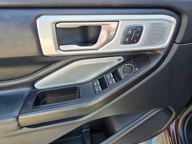 Used 2020 Ford Explorer ST w/ ST Street Pack AWD/4WD image 19