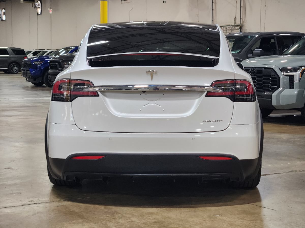 Used 2019 Tesla Model X 75D AWD/4WD image 9