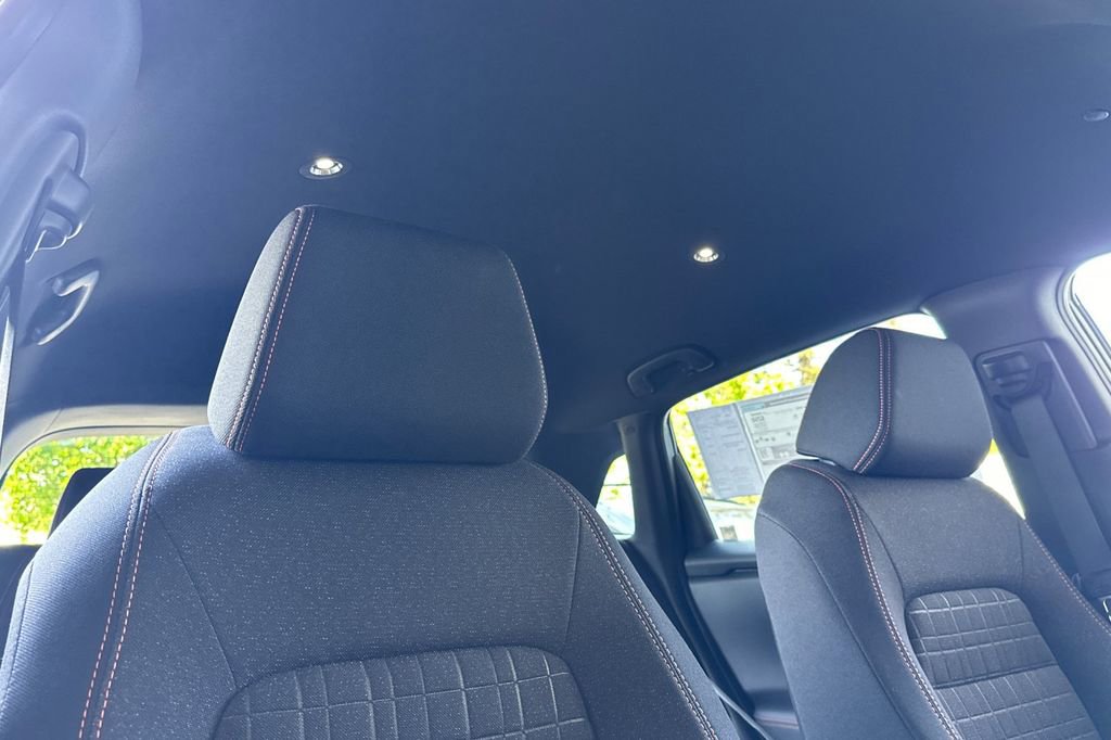 New 2025 Honda HR-V Sport image 18