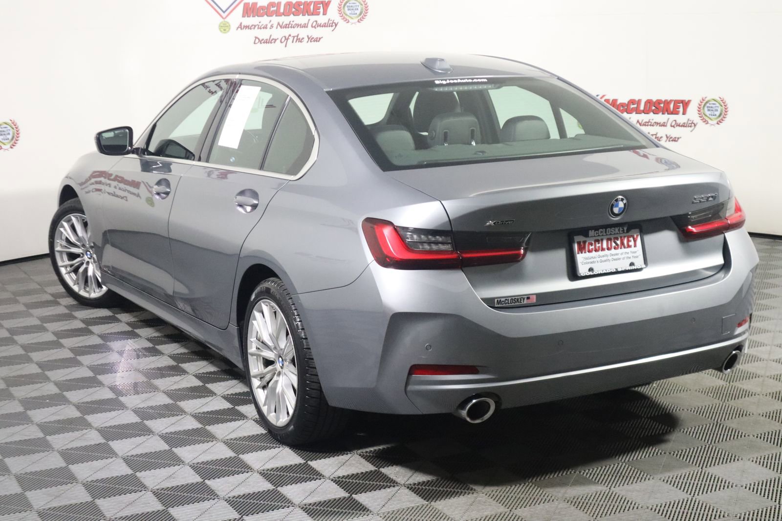 Used 2024 BMW 330i xDrive Sedan image 16