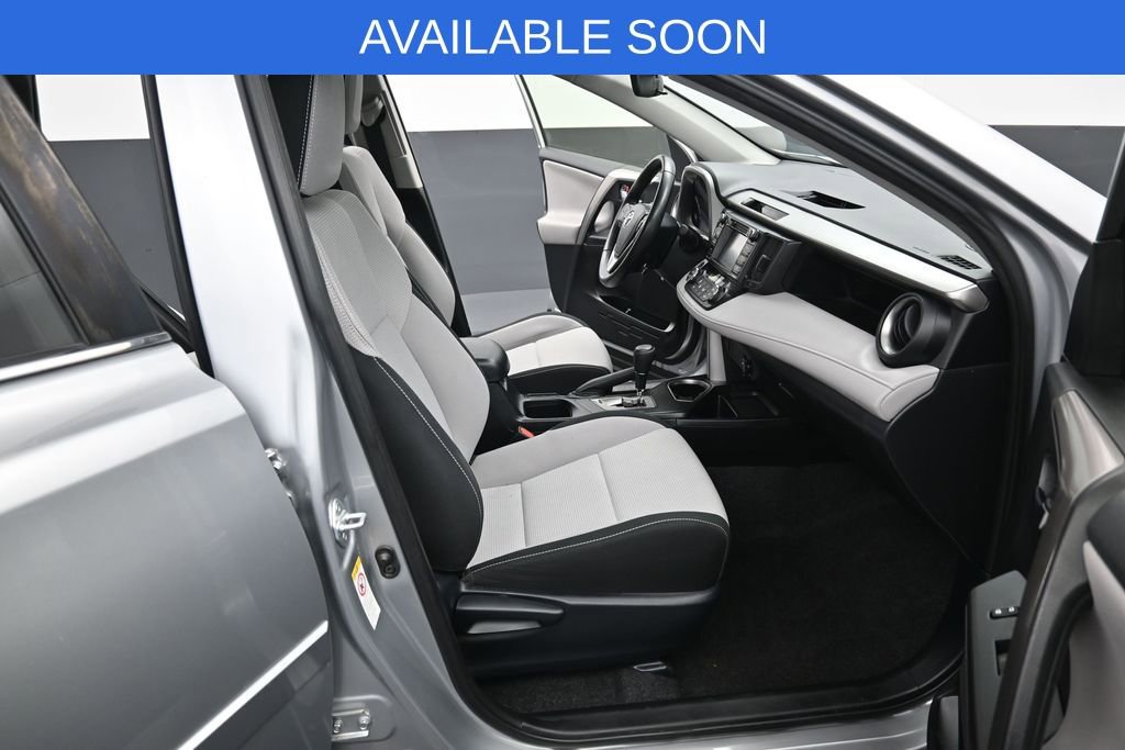 Used 2018 Toyota RAV4 XLE w/ Plus Extra Value Package AWD/4WD image 31