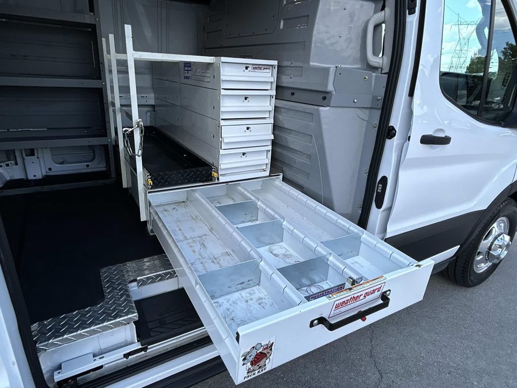 Used 2022 Ford Transit 250 Low Roof AWD image 26