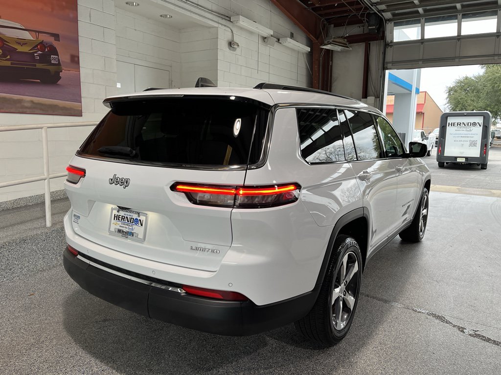 Used 2025 Jeep Grand Cherokee L Limited w/ Trailer Tow Package image 11