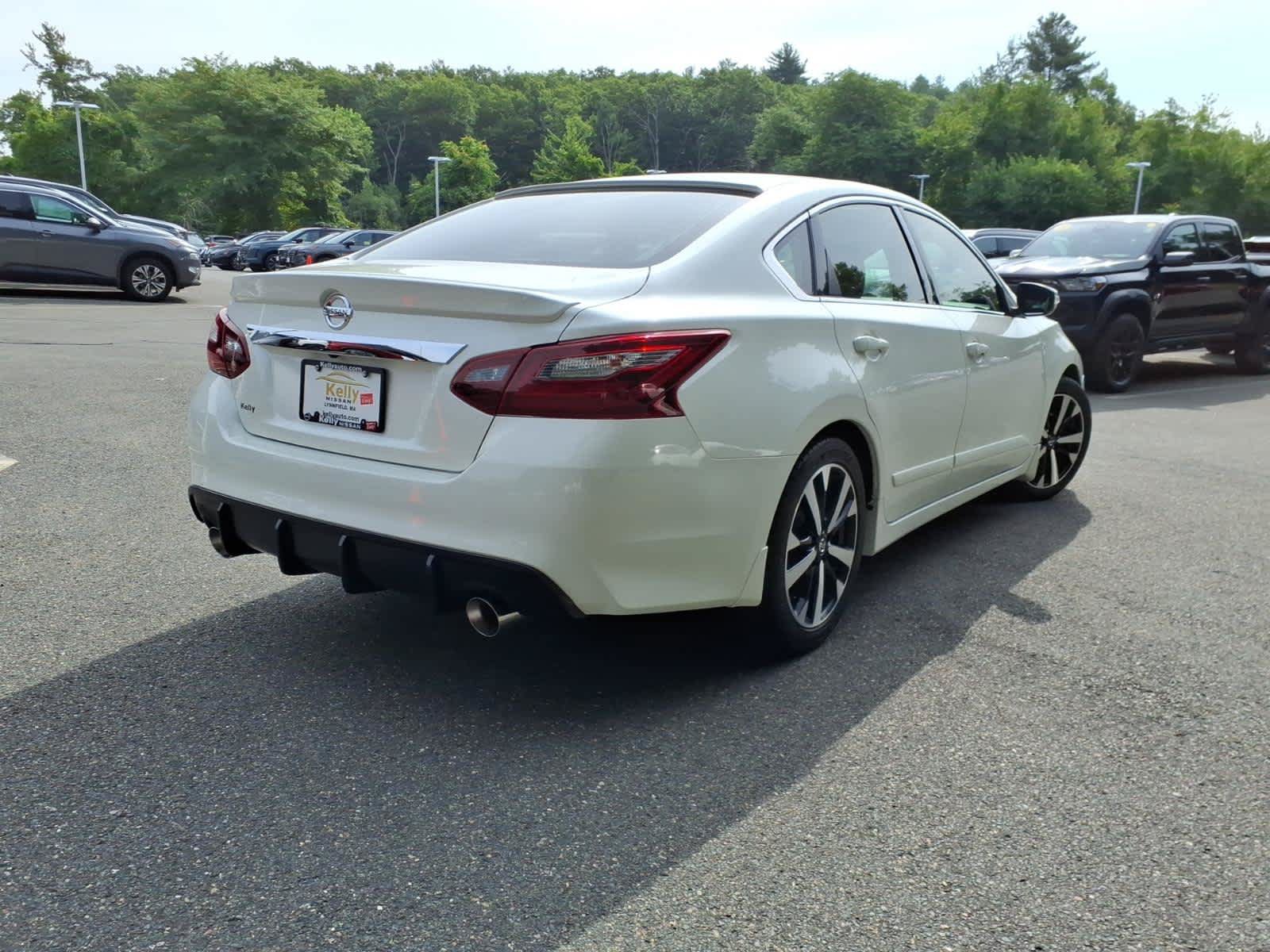 Certified 2018 Nissan Altima 2.5 SR FWD image 5