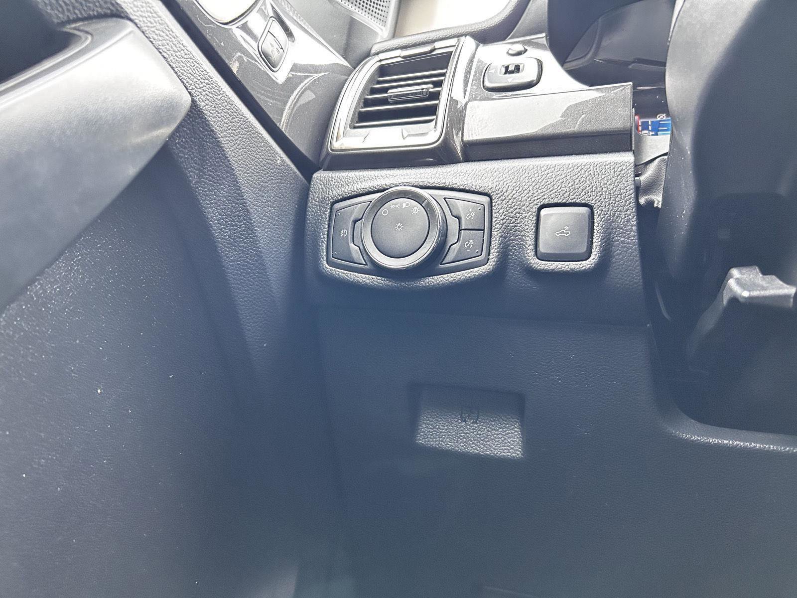 Used 2020 Ford Ranger Lariat w/ Technology Package image 25