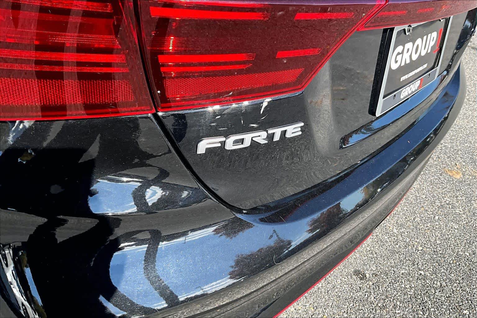 Used 2024 Kia Forte GT FWD image 9