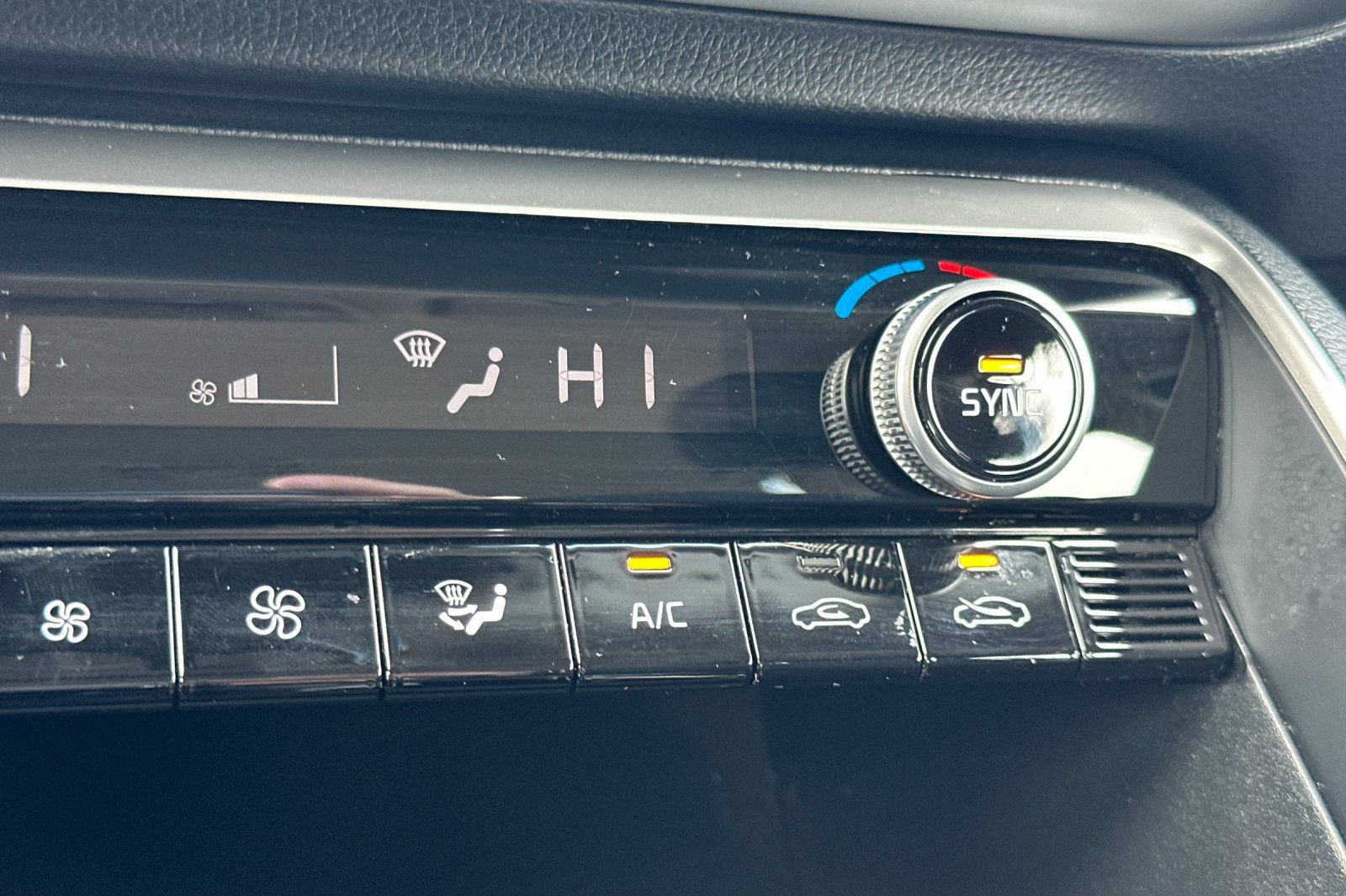 Used 2022 Kia K5 LX FWD image 29