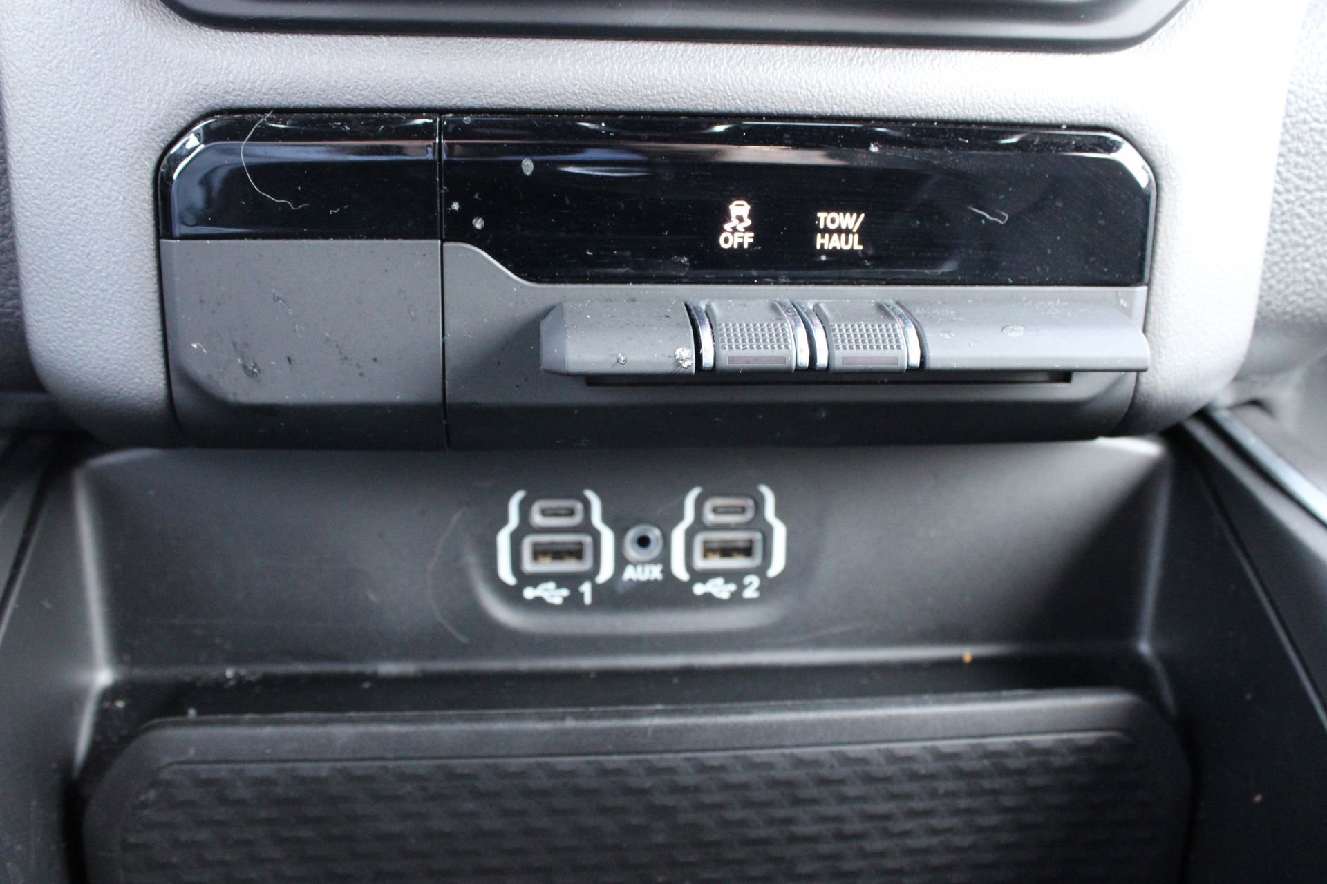 Used 2024 RAM 1500 Big Horn image 37