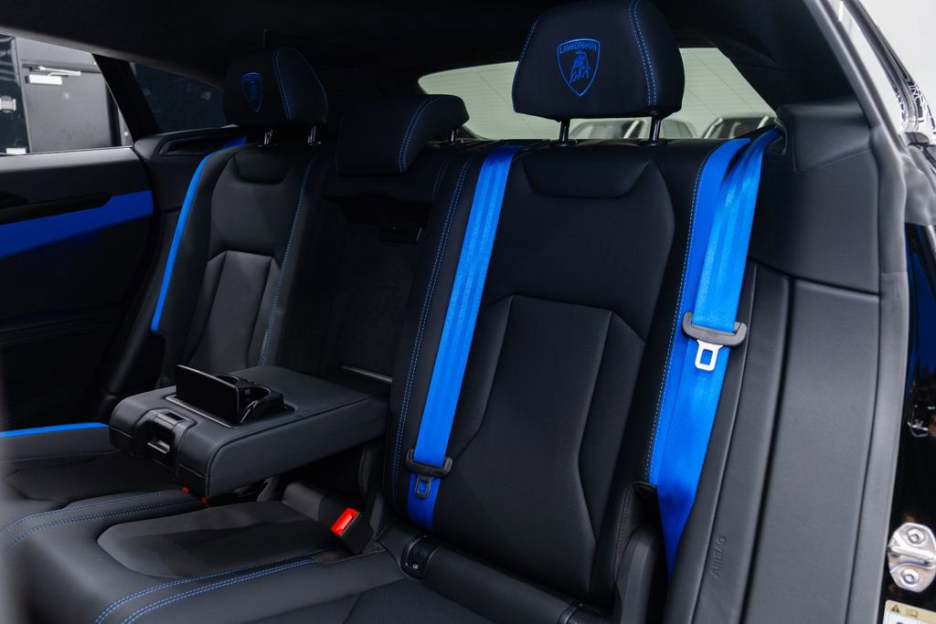 Used 2025 Lamborghini Urus SE image 20