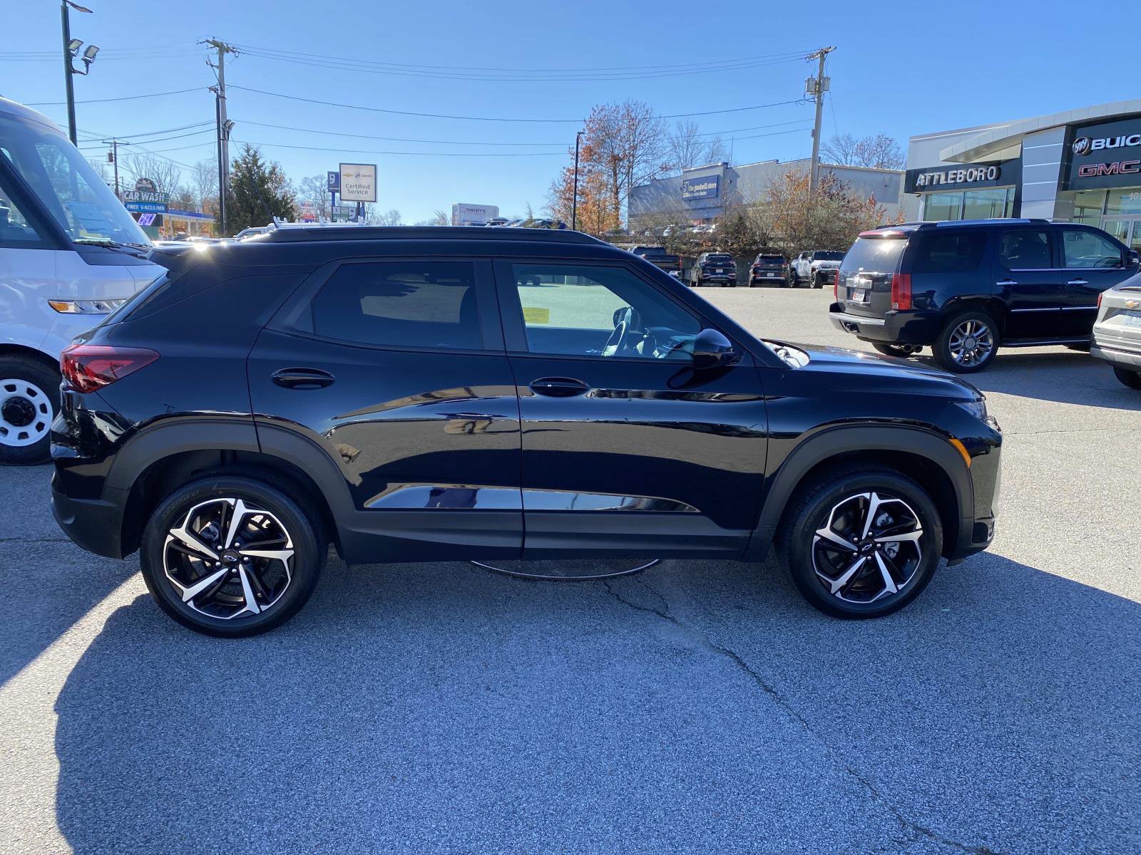 Used 2023 Chevrolet TrailBlazer RS image 8