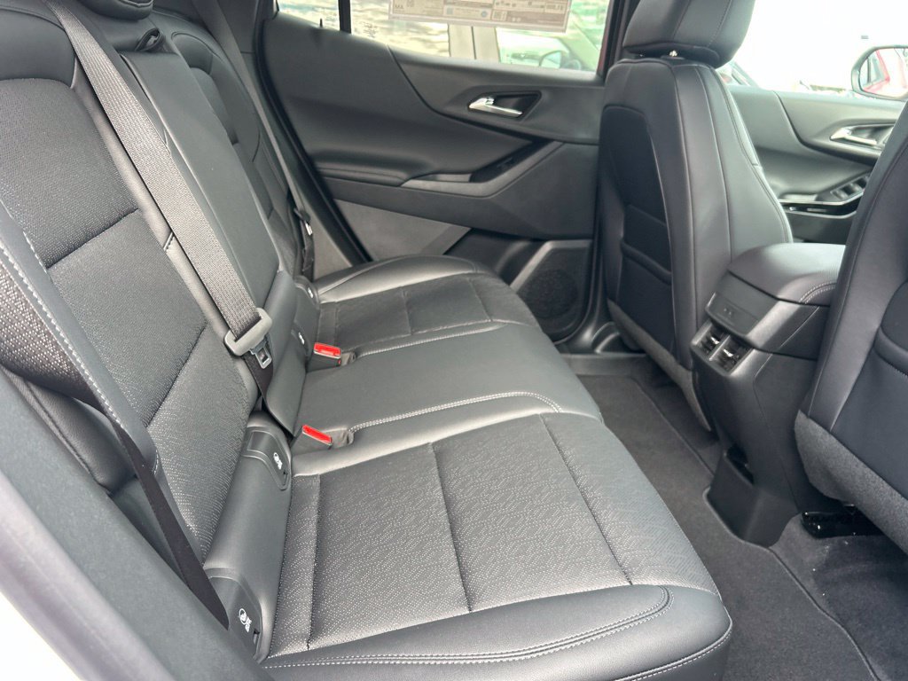New 2027 Chevrolet Equinox LT w/ Convenience Package II AWD/4WD image 21