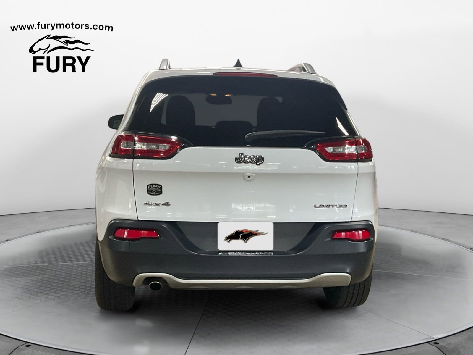 Used 2017 Jeep Cherokee Limited AWD/4WD image 4