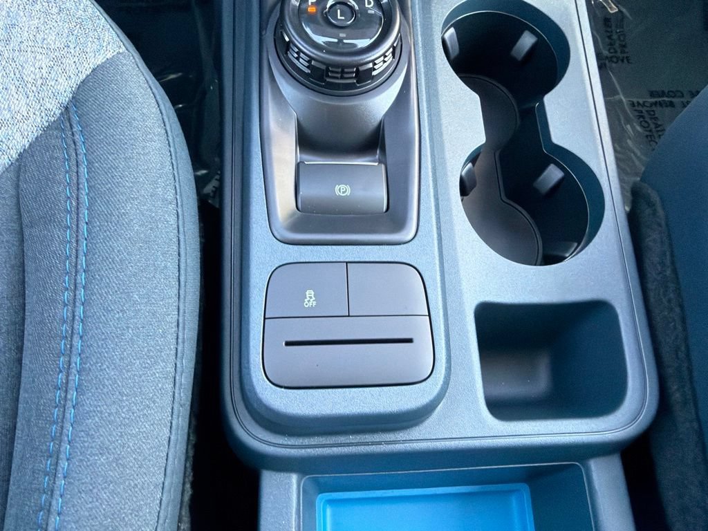 New 2026 Ford Maverick XLT w/ XLT Luxury Package FWD image 36