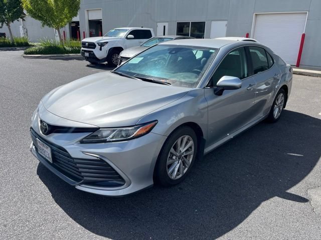 Used 2022 Toyota Camry LE w/ Carpet Mat Package (TMS)