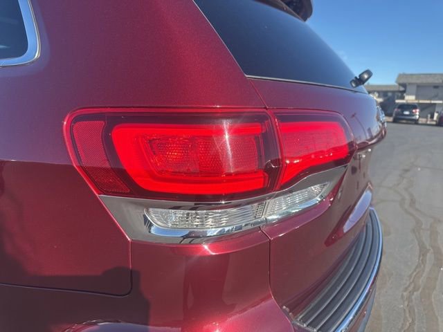 Used 2022 Jeep Grand Cherokee Limited image 25