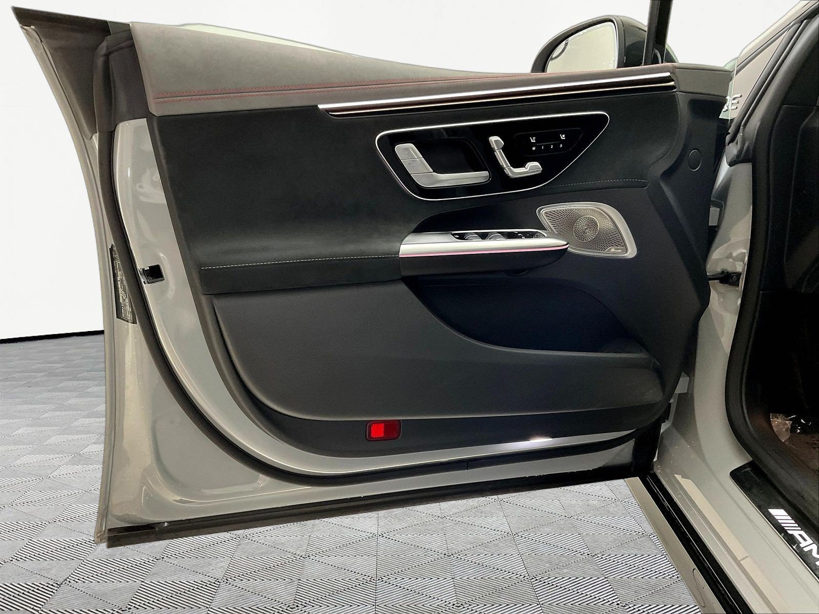 Certified 2023 Mercedes-Benz EQE AMG 4MATIC Sedan image 20