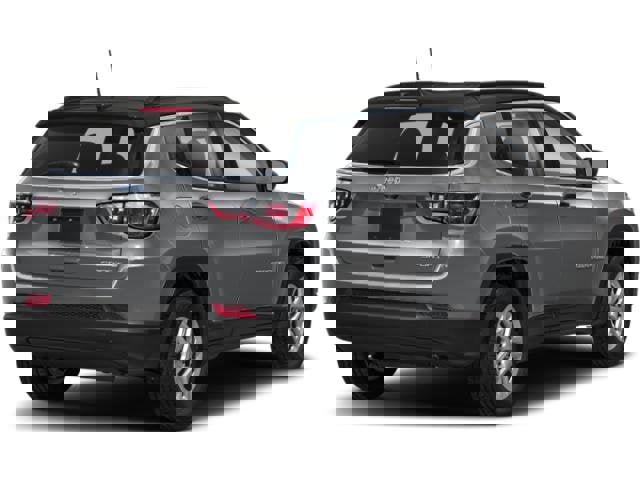 Used 2020 Jeep Compass Latitude w/ Cold Weather Group image 2