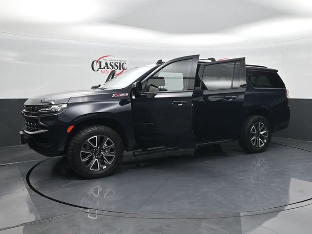 Used 2021 Chevrolet Suburban Z71 image 32