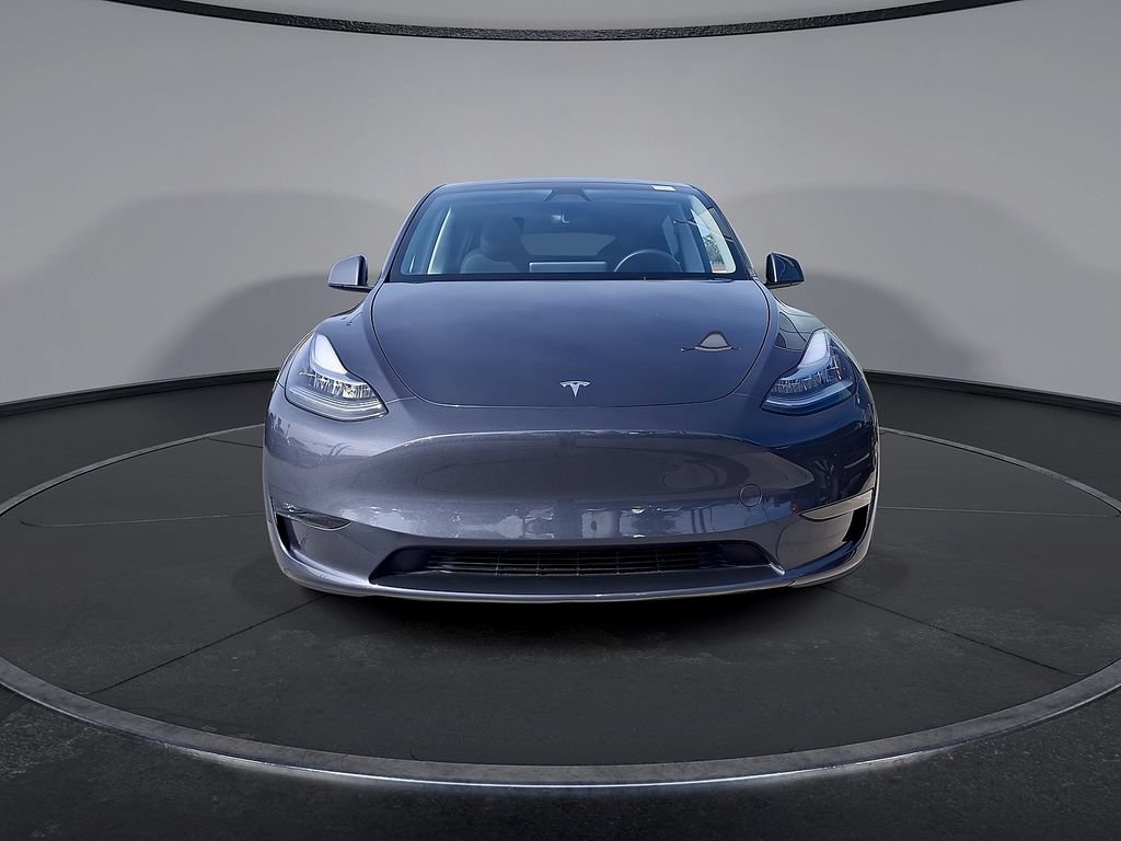 Used 2023 Tesla Model Y Long Range AWD/4WD image 3